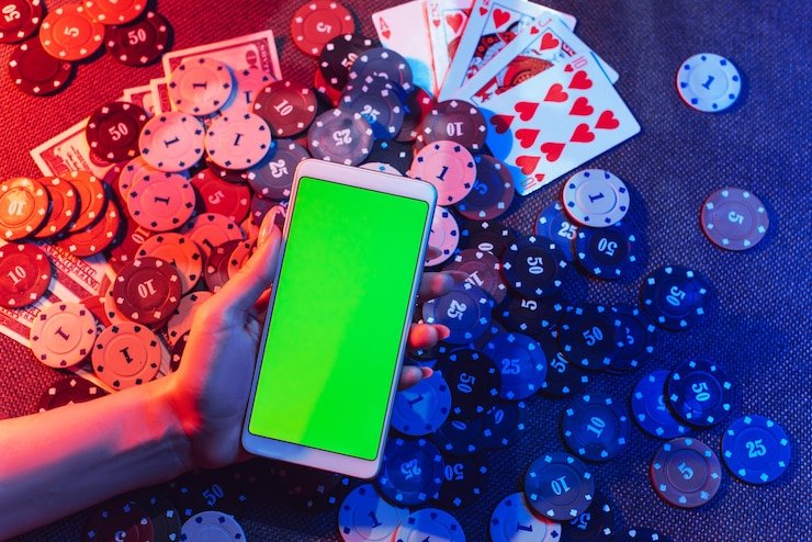 Pengguna menikmati akses mudah dan pengalaman taruhan menyenangkan di platform evoatoto